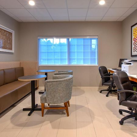 Holiday Inn Express Absecon-Atlantic City Area By Ihg Exterior photo