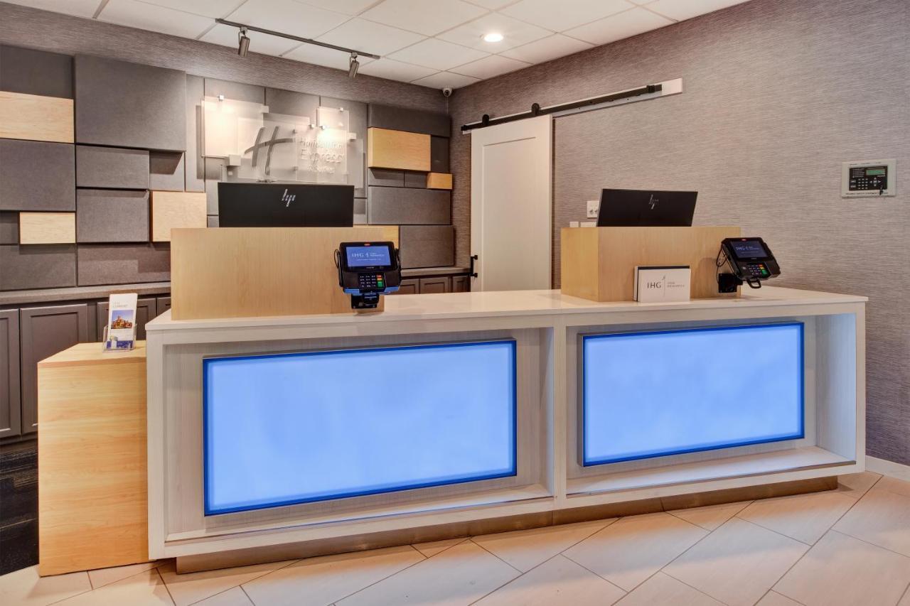 Holiday Inn Express Absecon-Atlantic City Area By Ihg Exterior photo