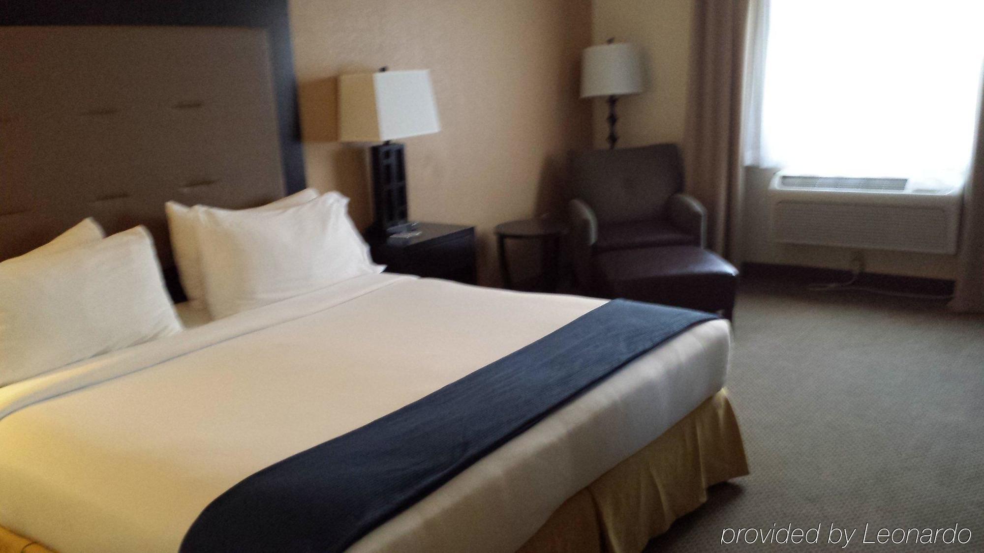 Holiday Inn Express Absecon-Atlantic City Area By Ihg Exterior photo